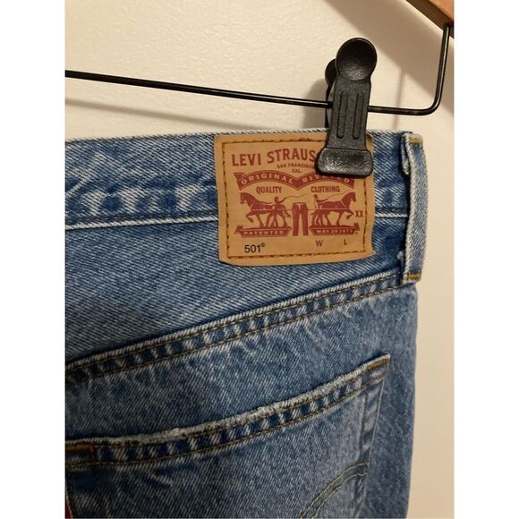 Levi’s 501® ORIGINAL CROPPED WOMEN'S JEANS - Picture 5 of 5